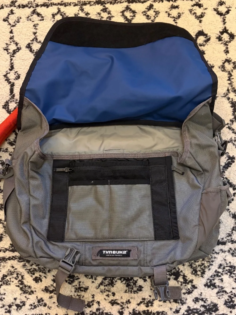 Timbuk2 commute our